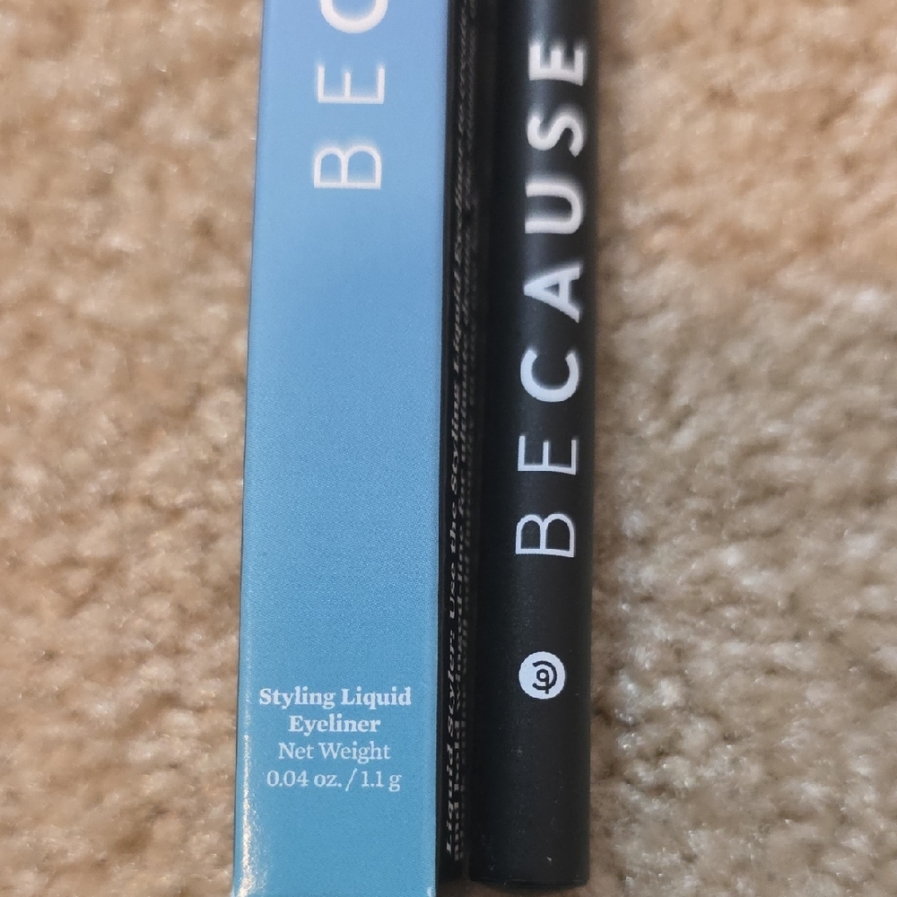Black Styling Liquid Eyeliner